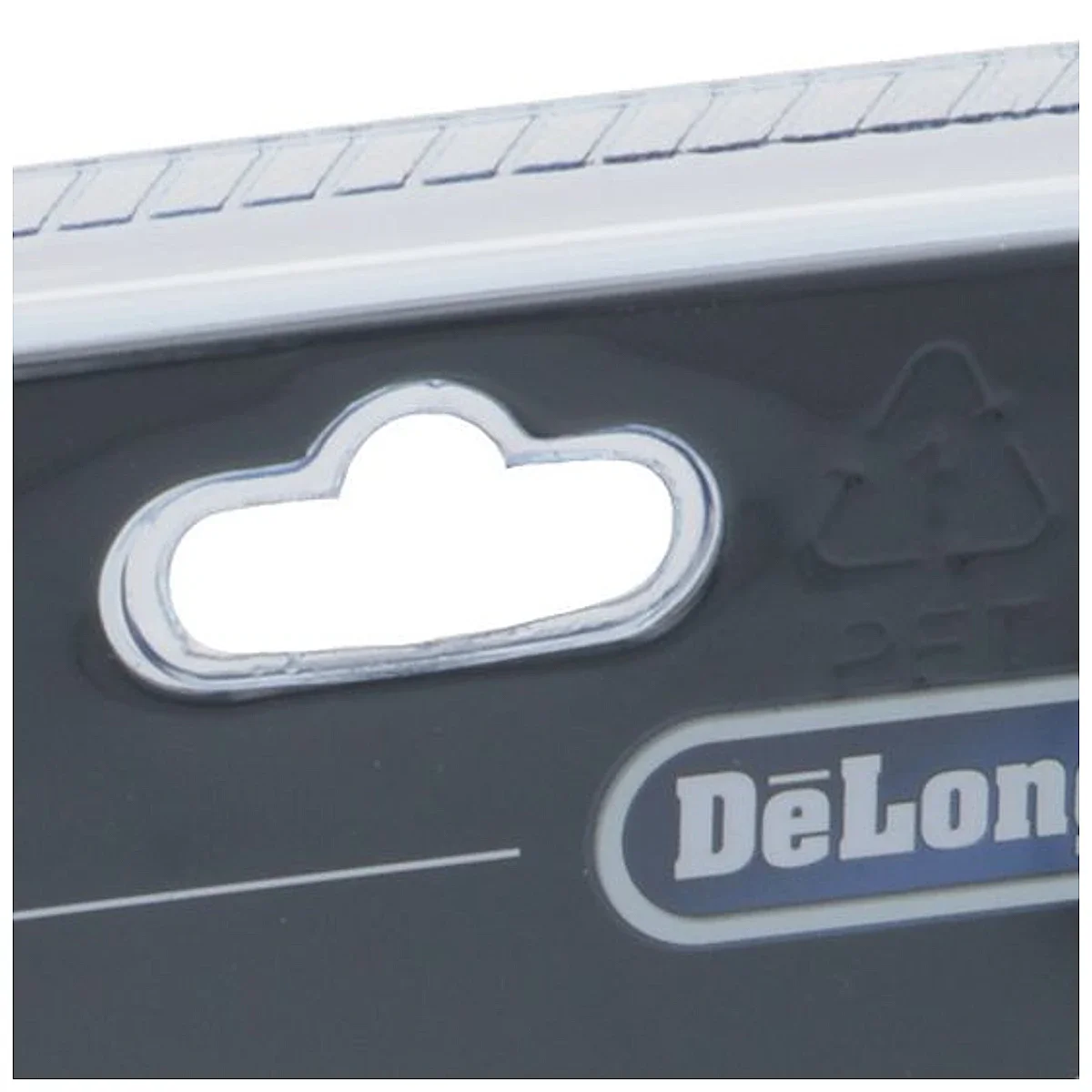 DeLonghi-logo og ophængshul øverst på blisterpakningen